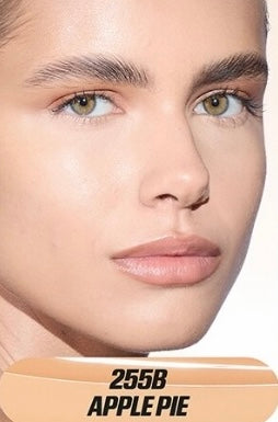 a HUDA BEAUTY - EASY BLUR (Fond De Teint )