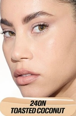 a HUDA BEAUTY - EASY BLUR (Fond De Teint )