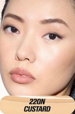 a HUDA BEAUTY - EASY BLUR (Fond De Teint )