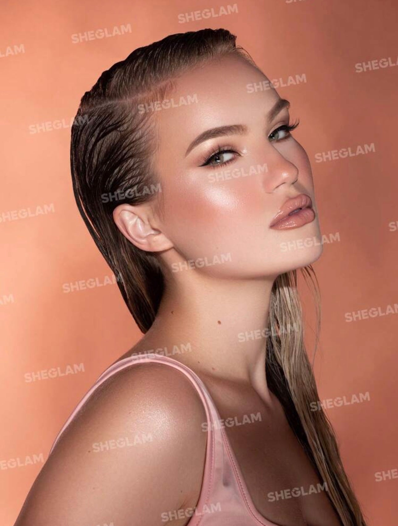 SHEGLAM - Glow Bloom Highlighter